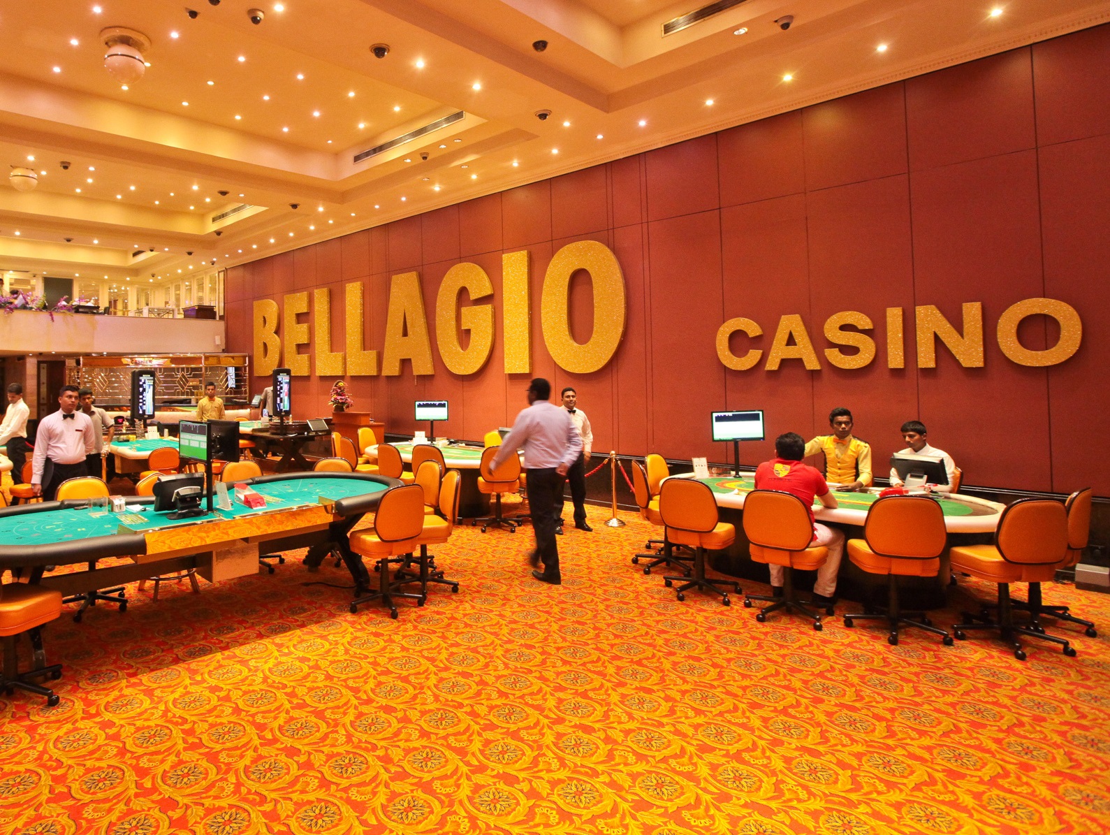 insiders-guide-and-tips-to-play-at-bellagio-casino-2.jpg